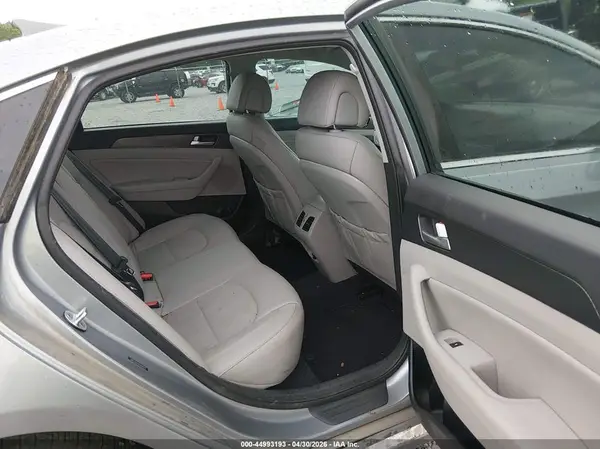 5NPE34AF9GH406475 2016 HYUNDAI SONATA - Image 8
