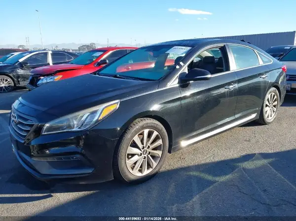 5NPE34AF9GH415368 2016 HYUNDAI SONATA - Image 2