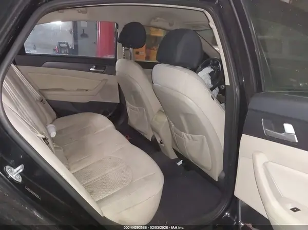 5NPE34AF9GH415404 2016 HYUNDAI SONATA - Image 8