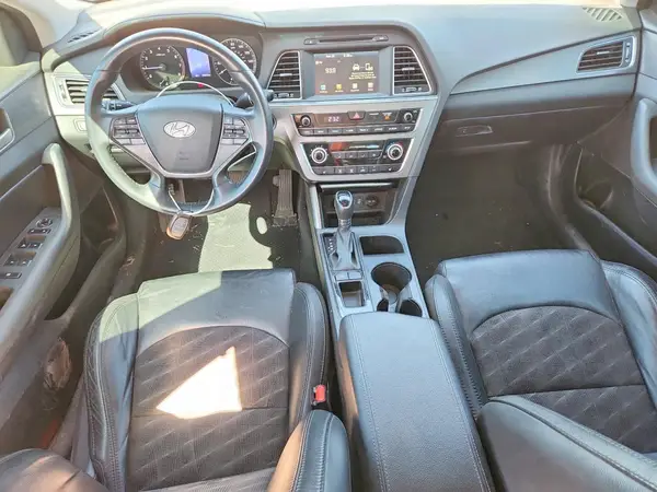 5NPE34AF9GH418075 2016 HYUNDAI SONATA - Image 8