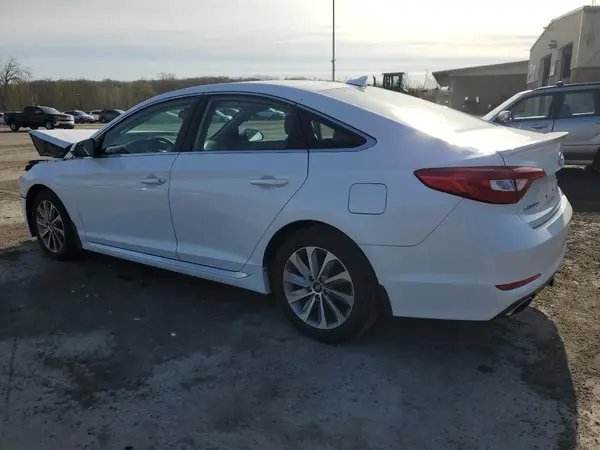 5NPE34AF9GH424894 2016 HYUNDAI SONATA - Image 2