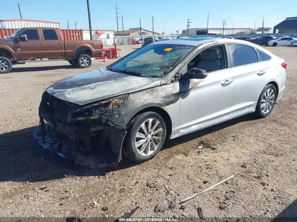 5NPE34AF9GH431134 2016 HYUNDAI SONATA - Image 2