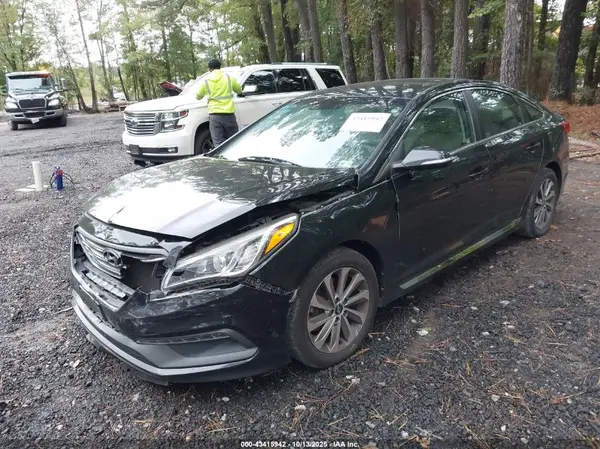 5NPE34AF9HH438750 2017 HYUNDAI SONATA - Image 2