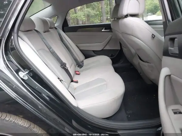 5NPE34AF9HH438750 2017 HYUNDAI SONATA - Image 8