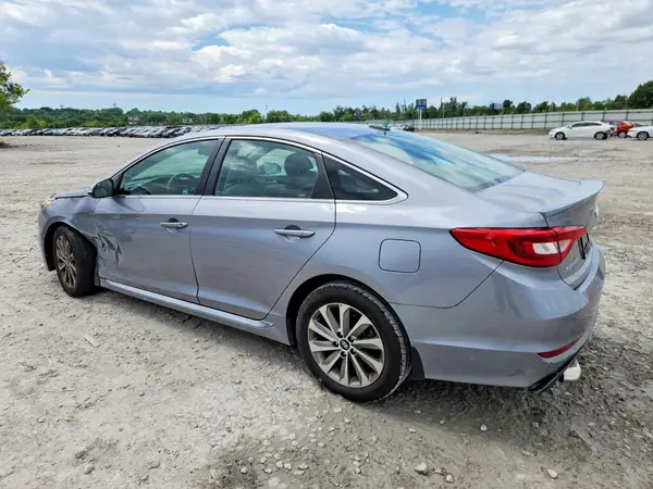 5NPE34AF9HH438764 2017 HYUNDAI SONATA - Image 2