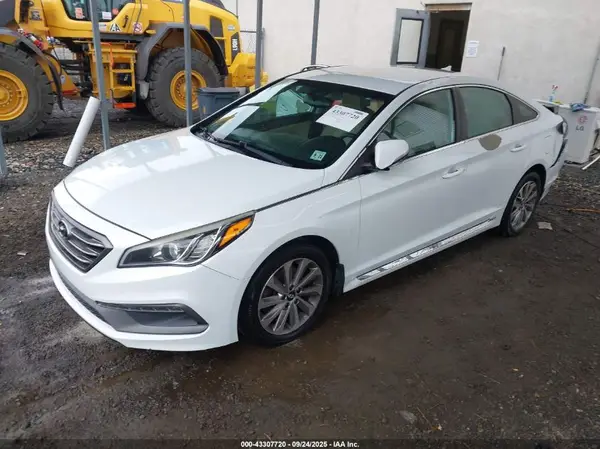 5NPE34AF9HH445567 2017 HYUNDAI SONATA - Image 2
