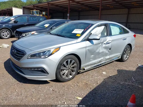 5NPE34AF9HH458237 2017 HYUNDAI SONATA - Image 2