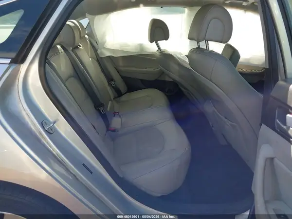 5NPE34AF9HH458237 2017 HYUNDAI SONATA - Image 8