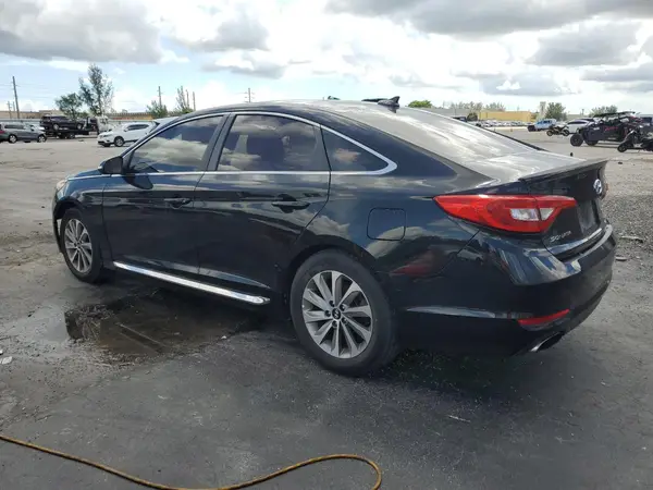 5NPE34AF9HH469769 2017 HYUNDAI SONATA - Image 2