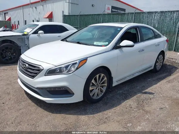 5NPE34AF9HH474549 2017 HYUNDAI SONATA - Image 2
