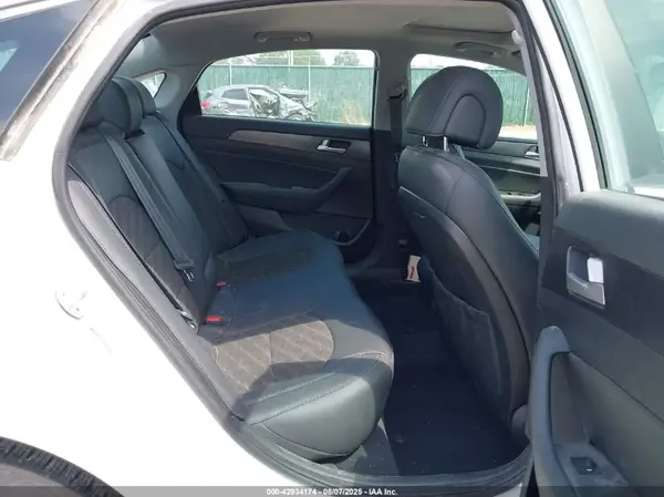 5NPE34AF9HH474549 2017 HYUNDAI SONATA - Image 8