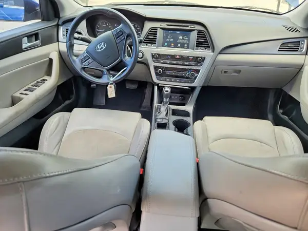 5NPE34AF9HH475250 2017 HYUNDAI SONATA - Image 8