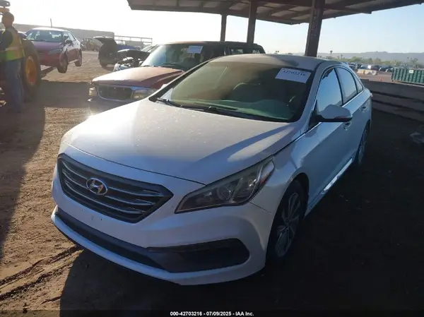 5NPE34AF9HH479928 2017 HYUNDAI SONATA - Image 2