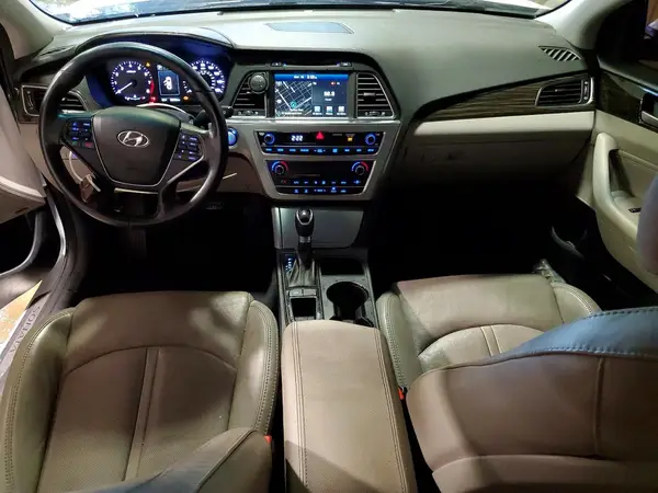 5NPE34AF9HH484854 2017 HYUNDAI SONATA - Image 8