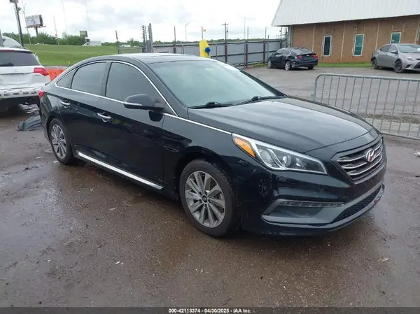 5NPE34AF9HH487611 2017 HYUNDAI SONATA - Image 1