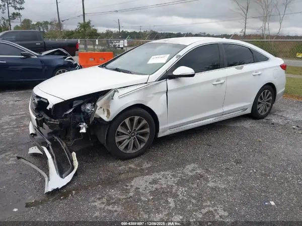 5NPE34AF9HH502138 2017 HYUNDAI SONATA - Image 2