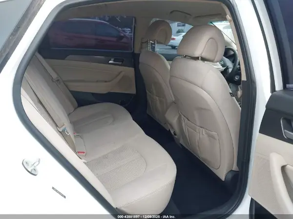 5NPE34AF9HH502138 2017 HYUNDAI SONATA - Image 8