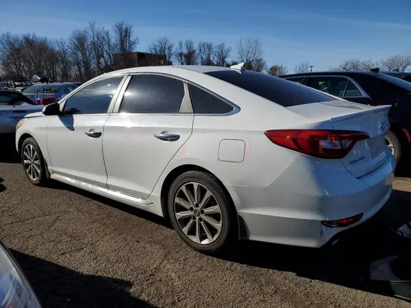 5NPE34AF9HH505735 2017 HYUNDAI SONATA - Image 2