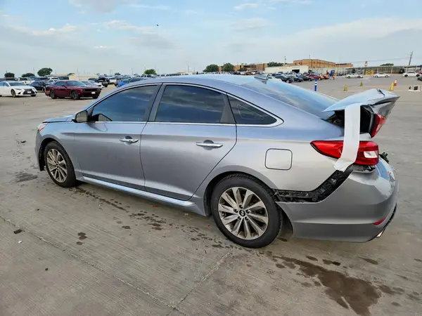 5NPE34AF9HH527248 2017 HYUNDAI SONATA - Image 2