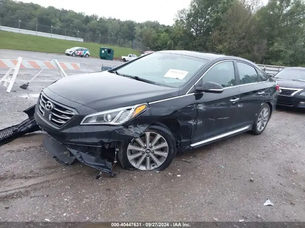 5NPE34AF9HH545636 2017 HYUNDAI SONATA - Image 2