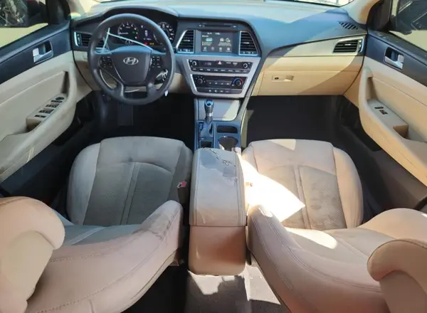 5NPE34AF9HH547676 2017 HYUNDAI SONATA - Image 8