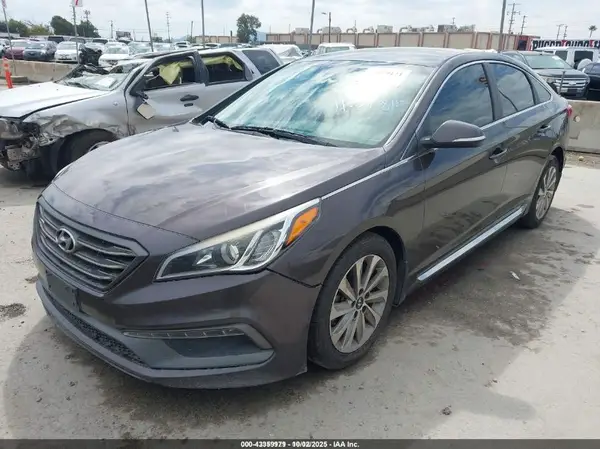 5NPE34AF9HH550528 2017 HYUNDAI SONATA - Image 2