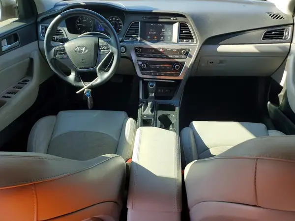 5NPE34AF9HH551193 2017 HYUNDAI SONATA - Image 8