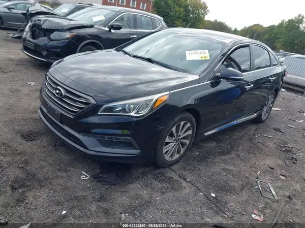 5NPE34AF9HH567720 2017 HYUNDAI SONATA - Image 2