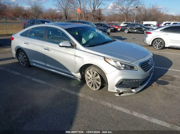 5NPE34AF9HH569242 2017 HYUNDAI SONATA - Image 1