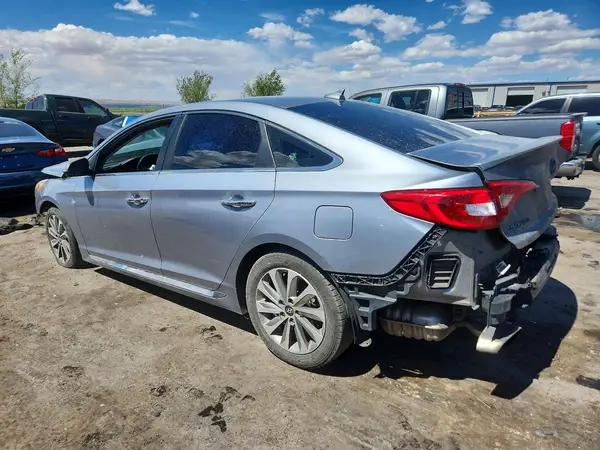5NPE34AF9HH576448 2017 HYUNDAI SONATA - Image 2