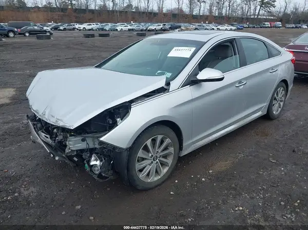 5NPE34AF9HH576739 2017 HYUNDAI SONATA - Image 2