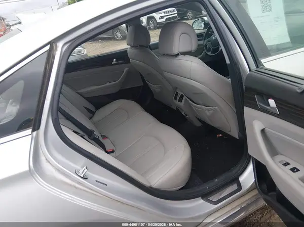5NPE34AF9HH577485 2017 HYUNDAI SONATA - Image 8