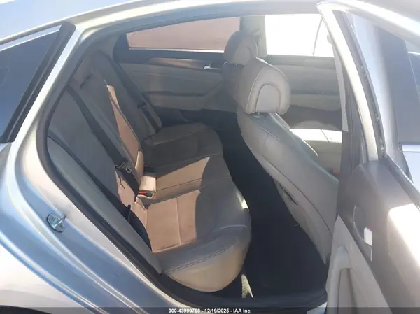 5NPE34AF9HH579981 2017 HYUNDAI SONATA - Image 8