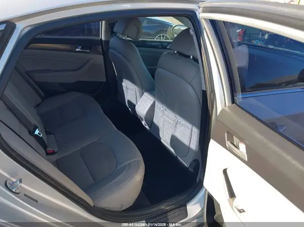 5NPE34AF9HH581729 2017 HYUNDAI SONATA - Image 8