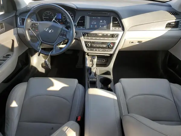5NPE34AF9HH582931 2017 HYUNDAI SONATA - Image 8