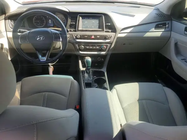 5NPE34AF9JH597189 2018 HYUNDAI SONATA - Image 8