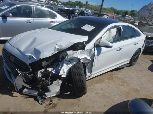 5NPE34AF9JH600964 2018 HYUNDAI SONATA - Image 2