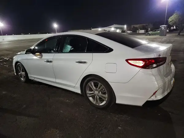 5NPE34AF9JH606148 2018 HYUNDAI SONATA - Image 2