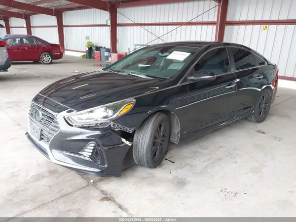 5NPE34AF9JH606909 2018 HYUNDAI SONATA - Image 2