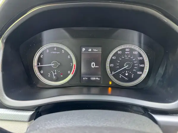 5NPE34AF9JH607641 2018 HYUNDAI SONATA - Image 8