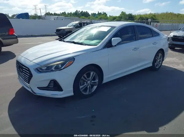 5NPE34AF9JH613987 2018 HYUNDAI SONATA - Image 2