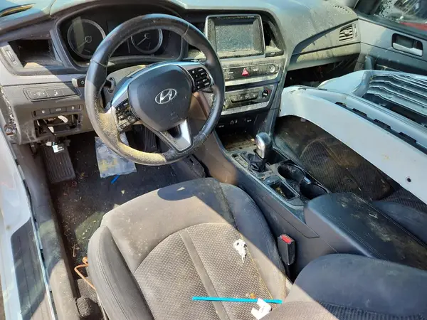 5NPE34AF9JH614587 2018 HYUNDAI SONATA - Image 8