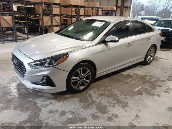 5NPE34AF9JH620096 2018 HYUNDAI SONATA - Image 2