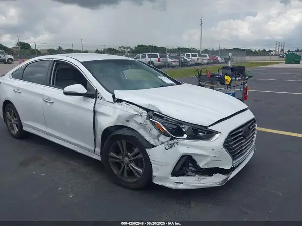 5NPE34AF9JH636024 2018 HYUNDAI SONATA - Image 1