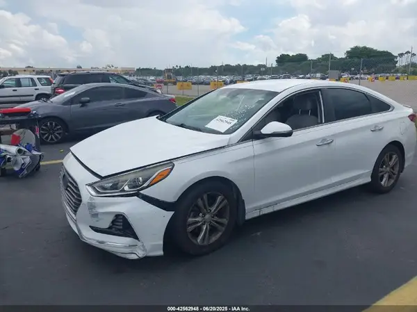 5NPE34AF9JH636024 2018 HYUNDAI SONATA - Image 2