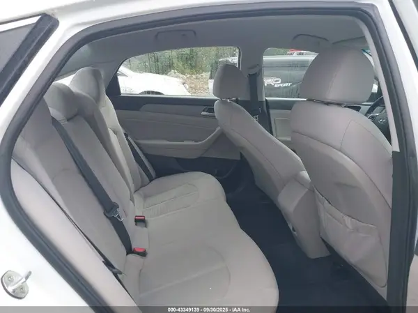 5NPE34AF9JH636783 2018 HYUNDAI SONATA - Image 8