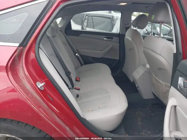 5NPE34AF9JH637223 2018 HYUNDAI SONATA - Image 8