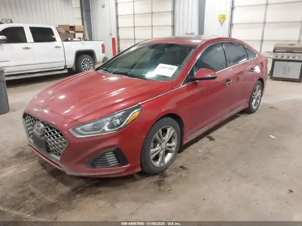 5NPE34AF9JH637691 2018 HYUNDAI SONATA - Image 2