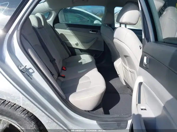 5NPE34AF9JH645063 2018 HYUNDAI SONATA - Image 8