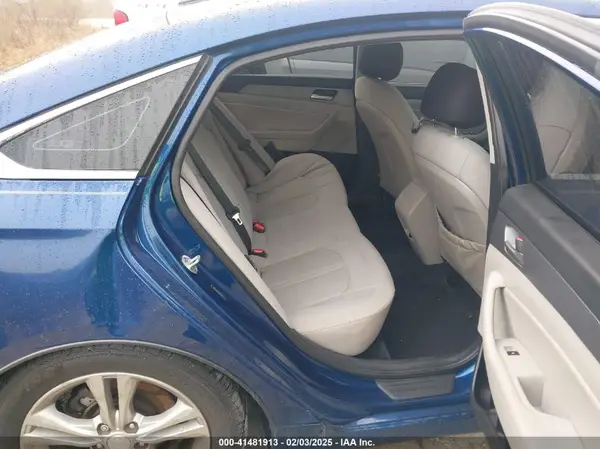 5NPE34AF9JH645922 2018 HYUNDAI SONATA - Image 8